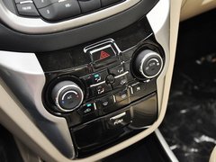 2013款 1.6L 手动 尊贵型