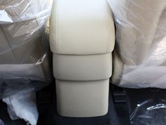 2013款 1.6L 自动 豪华型
