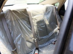 2013款 1.6L 自动 豪华型
