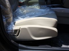 2013款 1.6L 自动 豪华型