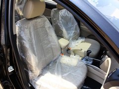 2013款 1.6L 自动 豪华型