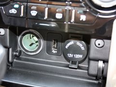 2013款 1.6L 自动 豪华型
