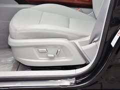 2013款 3.0L 自动 豪华型