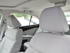 2013款 3.0L 自动 豪华型