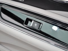 2013款 3.0L 自动 豪华型