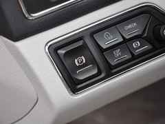 2013款 2.0T 自动 尊贵型