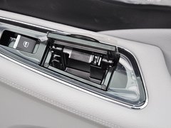 2013款 2.0T 自动 尊贵型