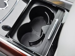 2013款 2.0T 自动 尊贵型