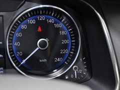 2013款 2.0T 自动 尊贵型