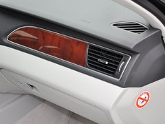 2013款 2.0T 自动 尊贵型