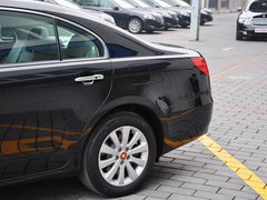 2013款 2.0T 自动 尊贵型