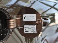 2013款 1.6L 自动 豪华版