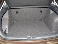 2013款 1.6L 自动 豪华版