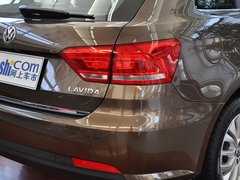 2013款 1.6L 自动 豪华版