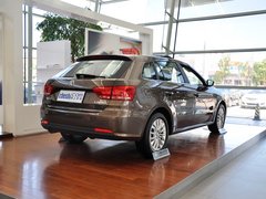 2013款 1.6L 自动 豪华版