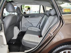 2013款 1.6L 自动 豪华版