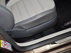 2013款 1.6L 自动 豪华版