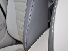 2013款 1.6L 自动 豪华版