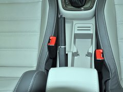 2013款 1.6L 自动 豪华版
