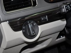 2013款 1.6L 自动 豪华版