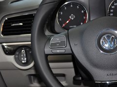 2013款 1.6L 自动 豪华版