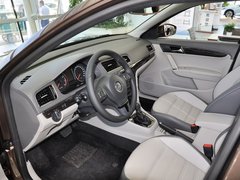 2013款 1.6L 自动 豪华版