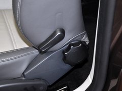 2013款 1.6L 自动 豪华版
