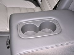 2013款 1.6L 自动 豪华版