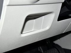 2013款 1.6L 自动 豪华版