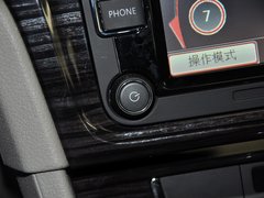 2013款 1.6L 自动 豪华版