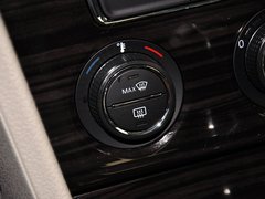 2013款 1.6L 自动 豪华版