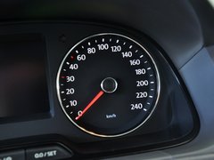 2013款 1.6L 自动 豪华版