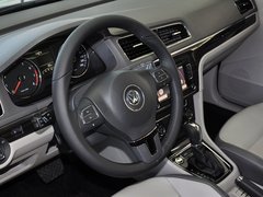 2013款 1.6L 自动 豪华版