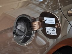 2013款 1.6L 自动 豪华版