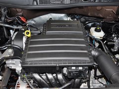 2013款 1.6L 自动 豪华版