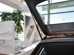 2013款 1.6L 自动 豪华版