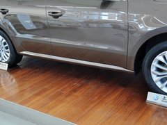 2013款 1.6L 自动 豪华版