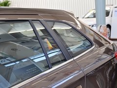 2013款 1.6L 自动 豪华版