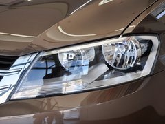 2013款 1.6L 自动 豪华版