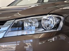 2013款 1.6L 自动 豪华版
