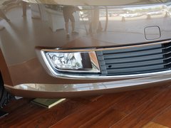 2013款 1.6L 自动 豪华版