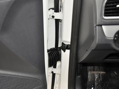 2013款 1.6L 自动 舒适型