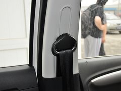 2013款 1.6L 自动 舒适型