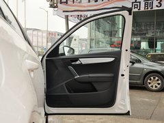2013款 1.6L 自动 舒适型