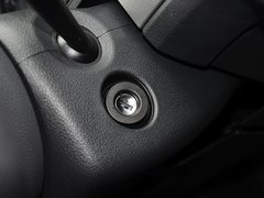 2013款 1.6L 自动 舒适型