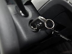 2013款 1.6L 自动 舒适型