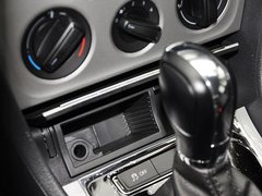 2013款 1.6L 自动 舒适型