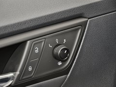 2013款 1.6L 自动 舒适型