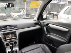 2013款 1.6L 自动 舒适型