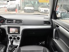 2013款 1.6L 自动 舒适型